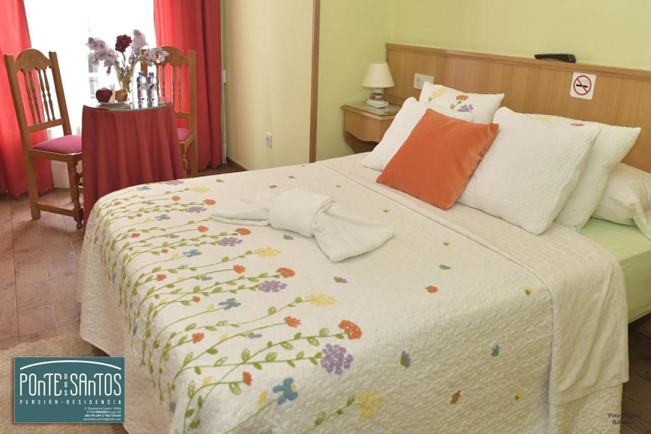 Hostal Ponte Dos Santos 里瓦德奥 外观 照片